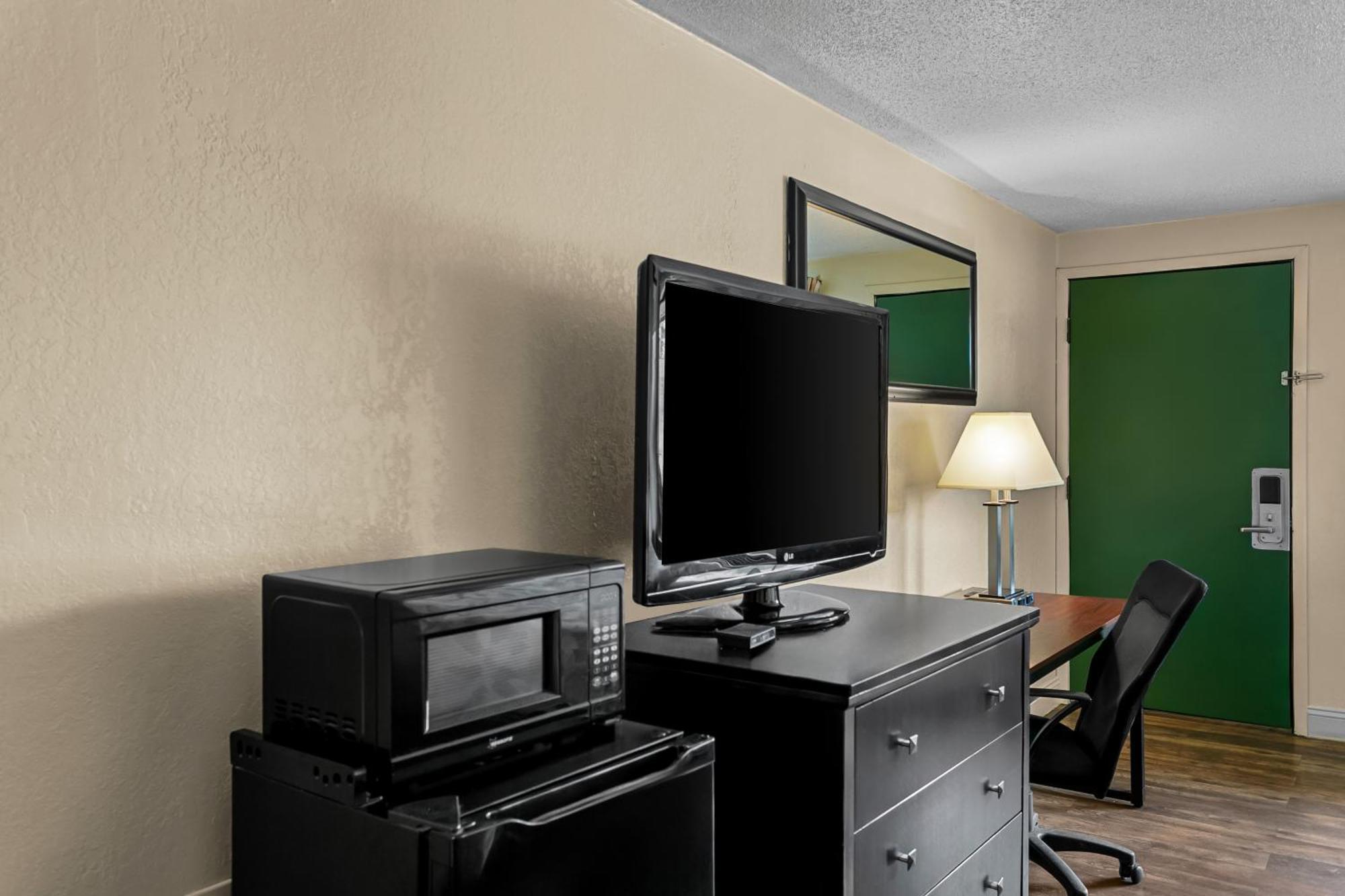 Americas Best Value Inn Martinsburg Εξωτερικό φωτογραφία
